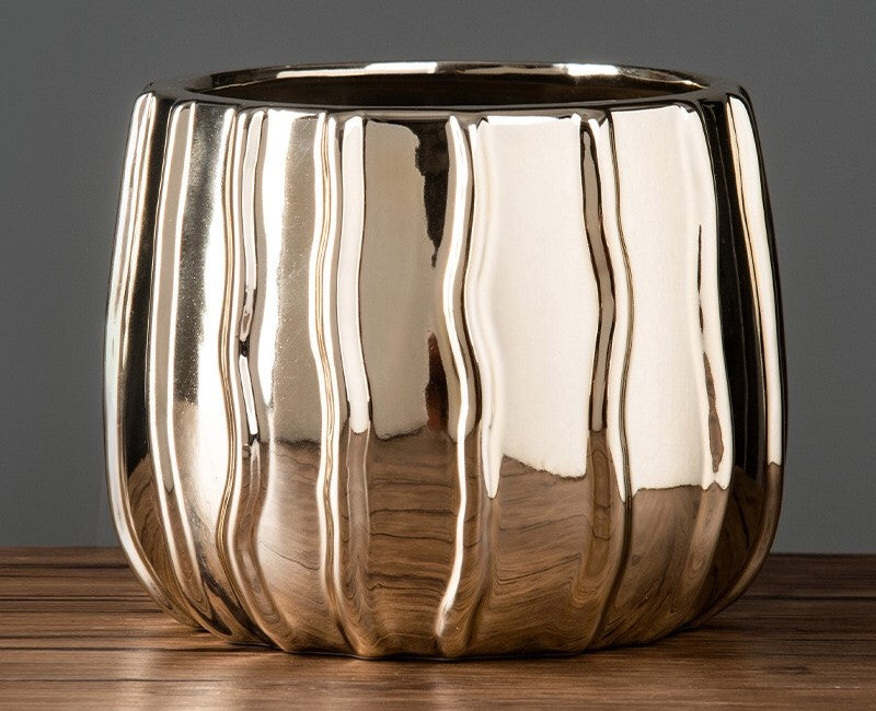 Reflective Glazed Ceramic Pot (Metallic Gold) (C-2115)